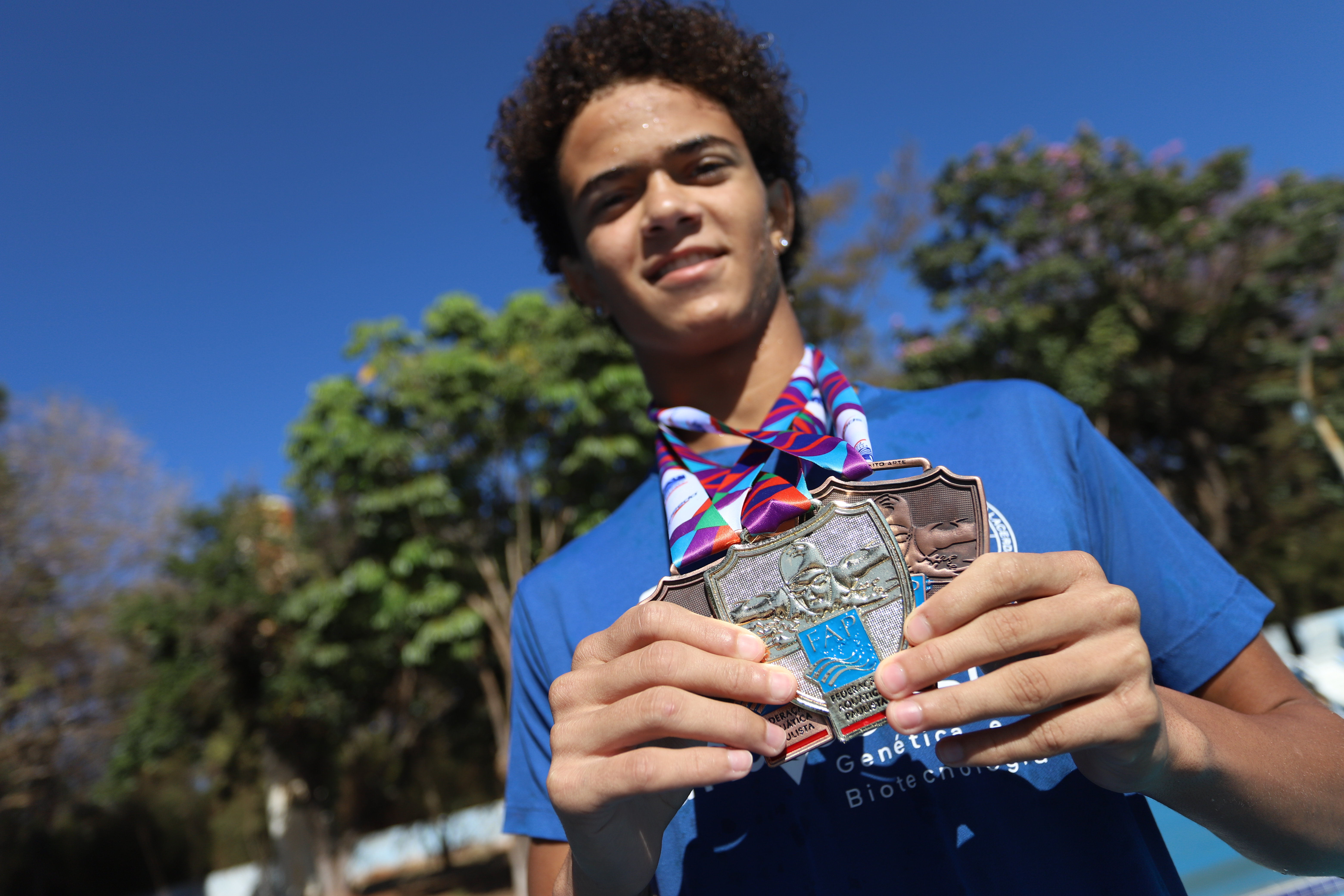 Nadador de Ribeirão Preto conquista dois pódios no Campeonato Brasileiro Juvenil